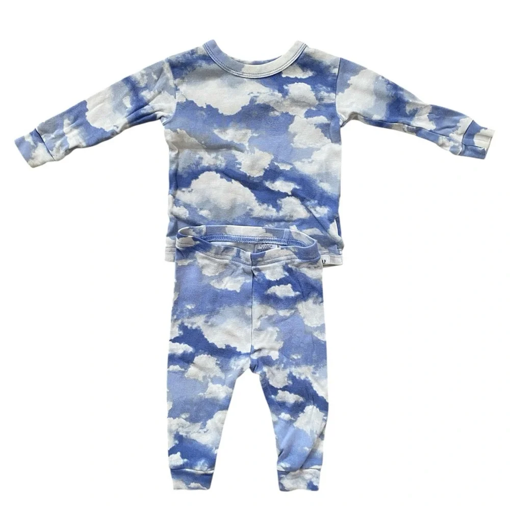 GAP Baby Blue and White Cloud Kids Pajama Set - 6-12 months